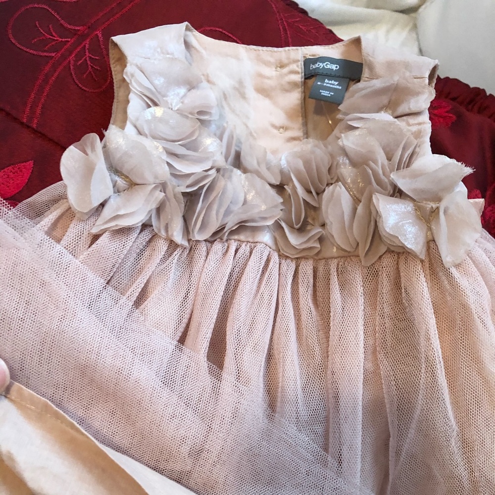 Gap rose gold dress